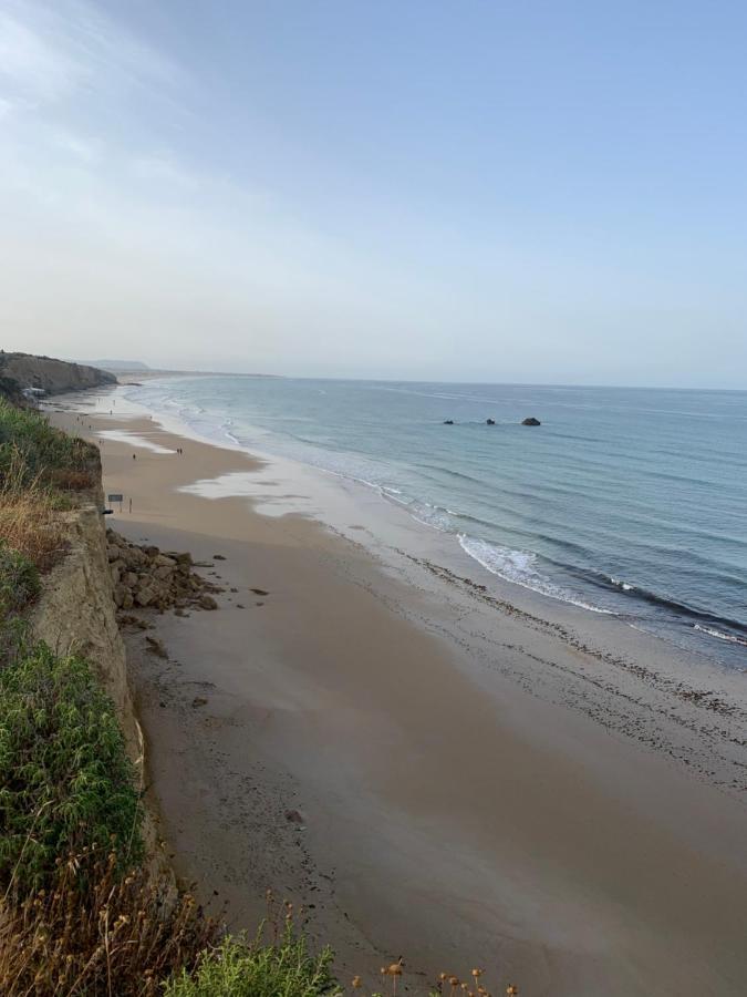 Villa Anyway Conil Un Lujo Frente Al Mar Conil De La Frontera Luaran gambar