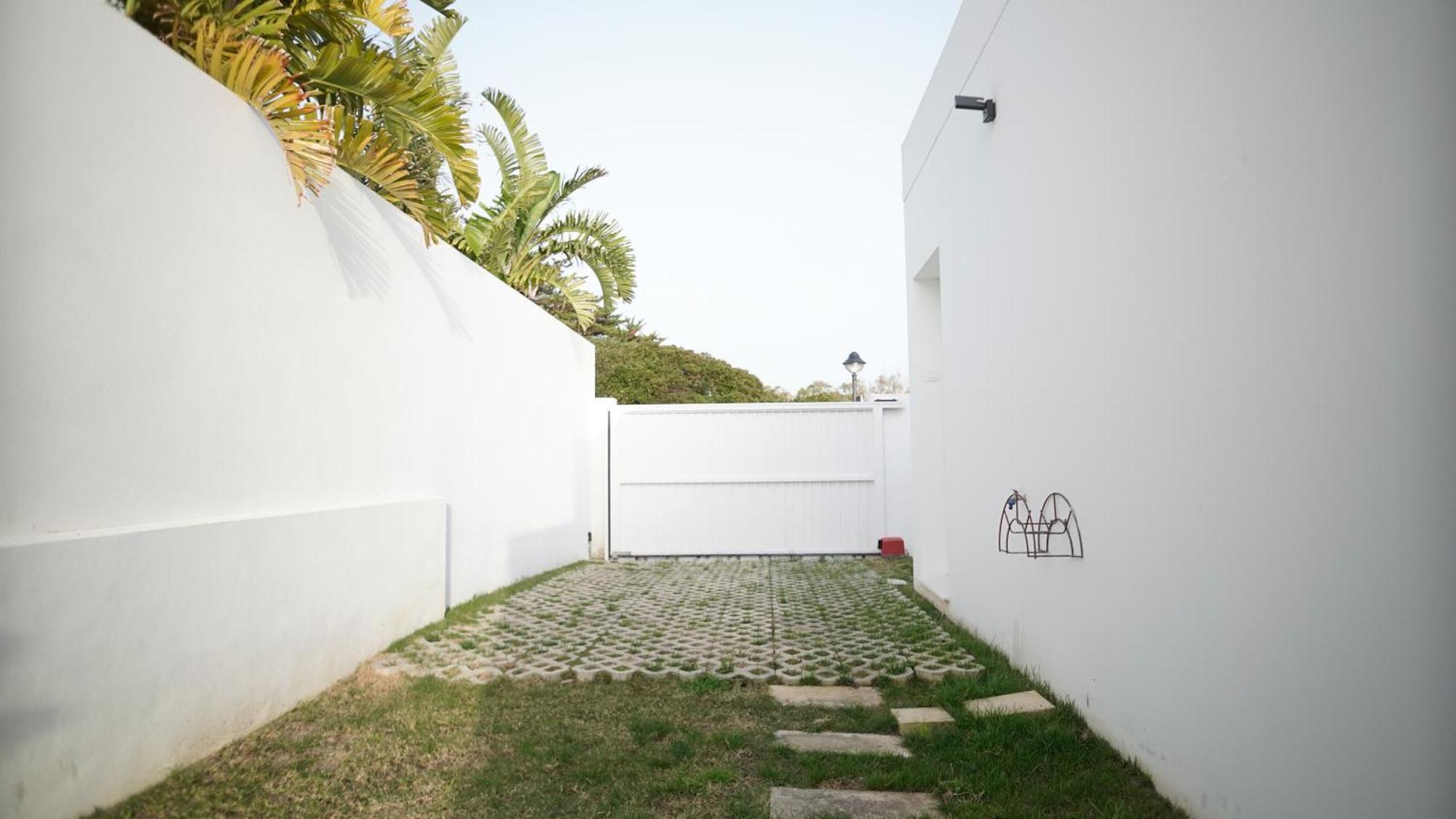 Villa Anyway Conil Un Lujo Frente Al Mar Conil De La Frontera Luaran gambar
